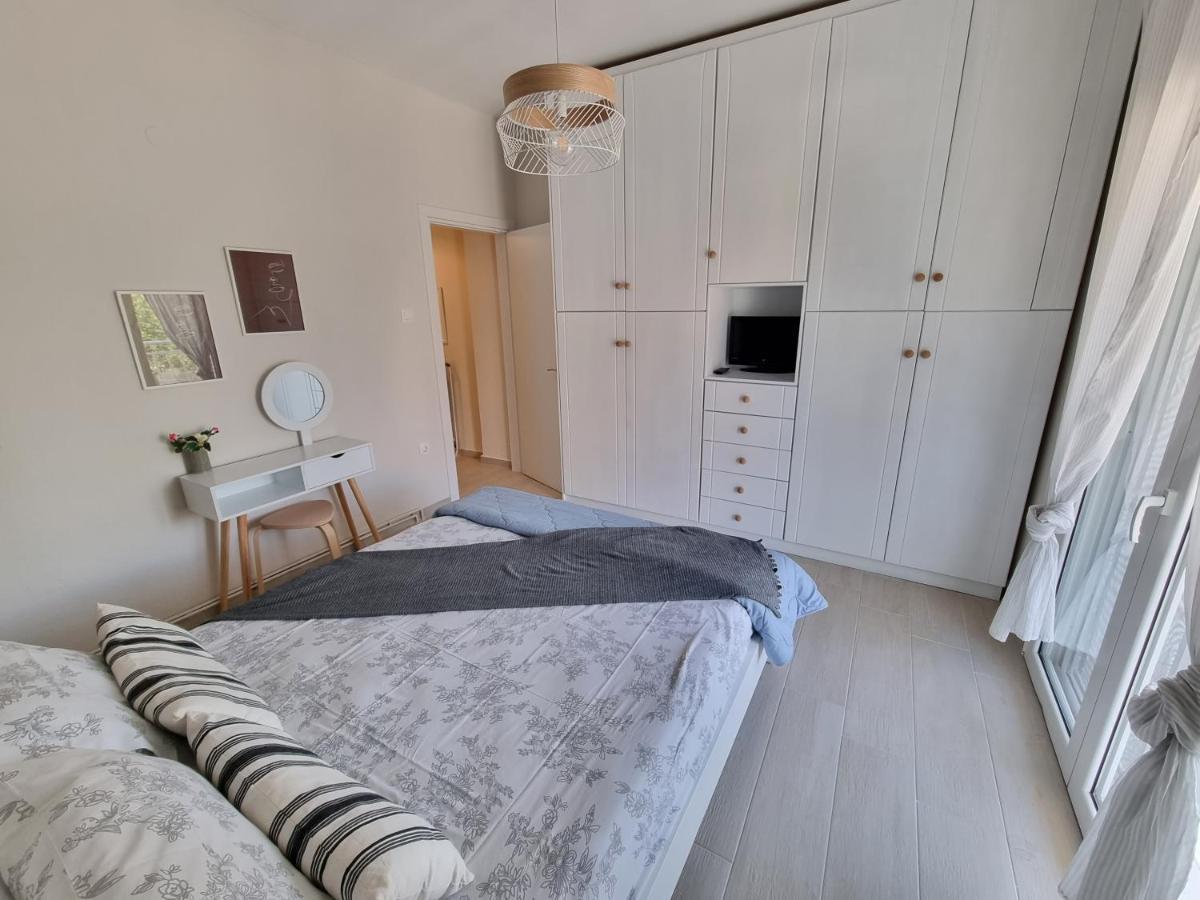 Our Home-Fully Renovated Apartments And Studios By The Sea Никити Экстерьер фото
